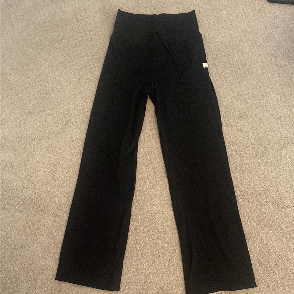 Vuori Black Yoga Pants